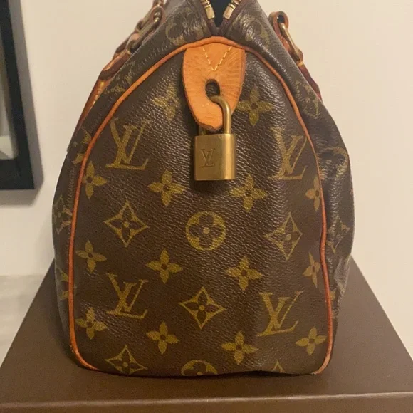 ❌SOLD❌ AUTHENTIC Louis Vuitton LV Monogram Canvas Speedy 25 Handbag Bag Vintage - Picture 8 of 16
